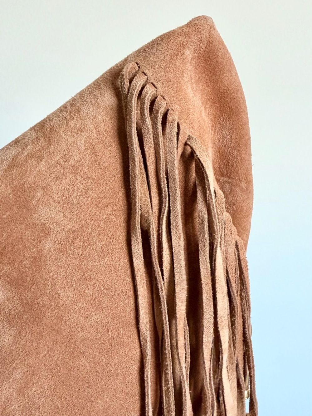 Jimmy Choo Cinch Medium Suede Shoulder Bag With Fringes - Picture 11 of 14